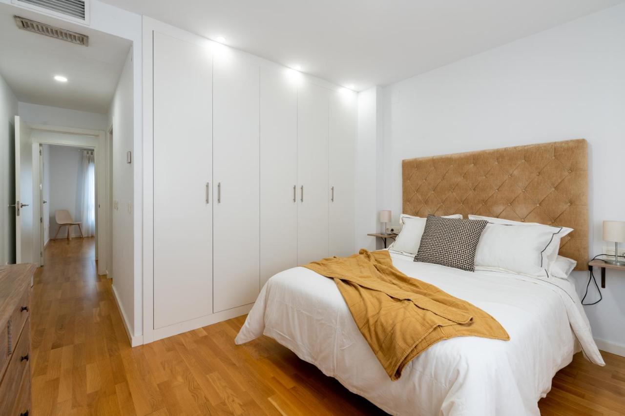 Piso Nuevo En Triana Apartment Seville Exterior photo