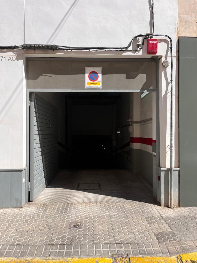 Piso Nuevo En Triana Apartment Seville Exterior photo